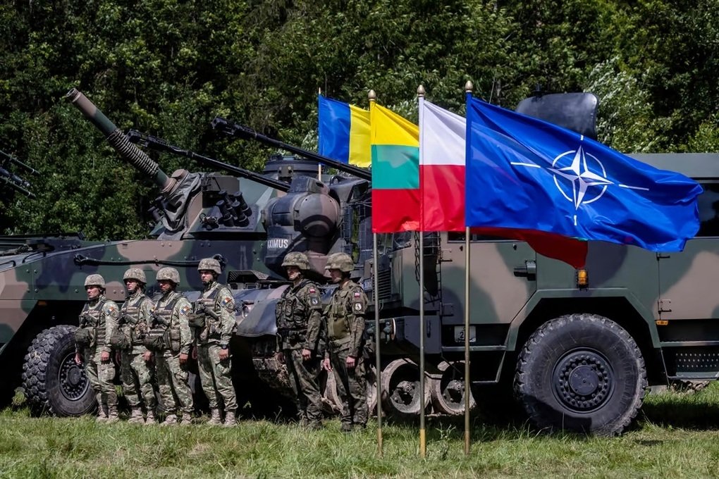American newspaper: Some NATO countries consider sending military guides to Ukraine 0